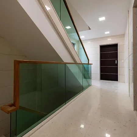 Ll Luxury With Private Pool Borik ザダル