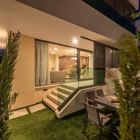 Ll Luxury With Private Pool Borik Apartamento