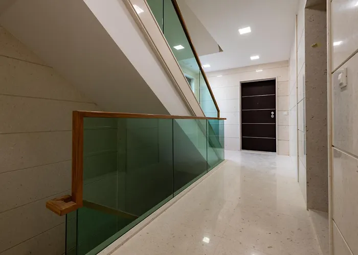 Ll - Luxury Borik 자다르